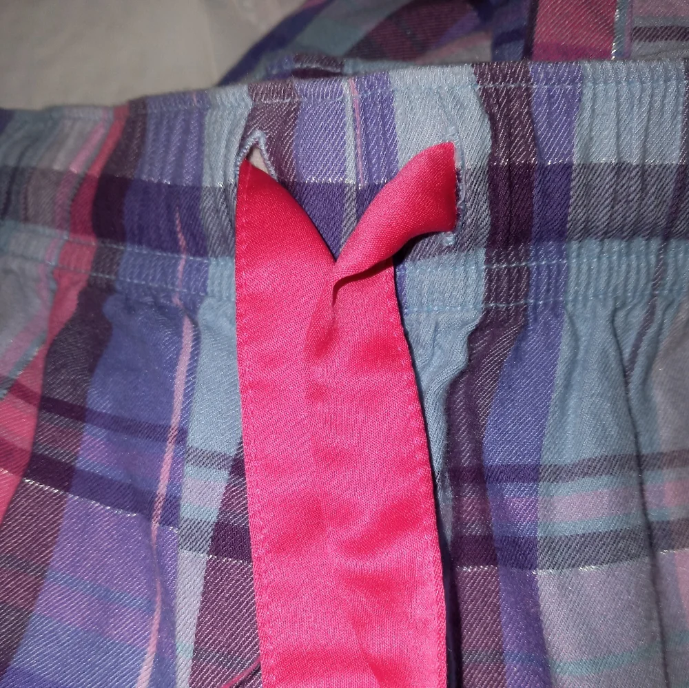 Victoria Secret plaid metallic pajama set size medium blue pale purple and blue
